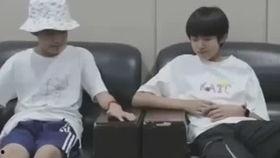 网友报道吃瓜视频,网友热议背后的真相