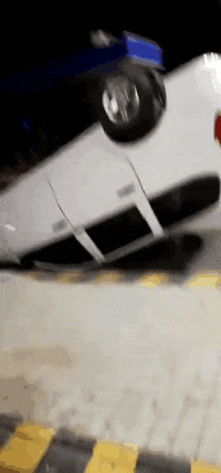 吃瓜动图美女,动图捕捉的青春活力瞬间