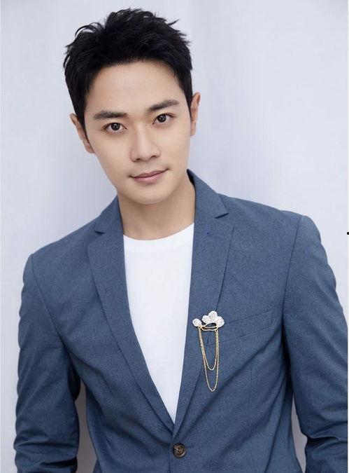 吃瓜罗伯特曹骏,从童星到实力派演员的蜕变之路